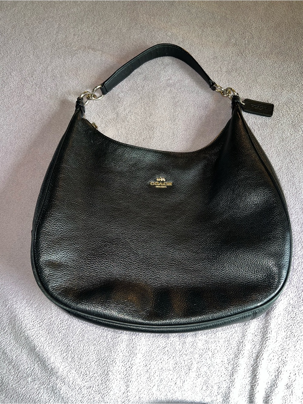 Authentic Coach Large Harley Hobo Bag in Black Pebbled Leather